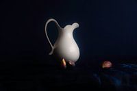 Vase and figs
