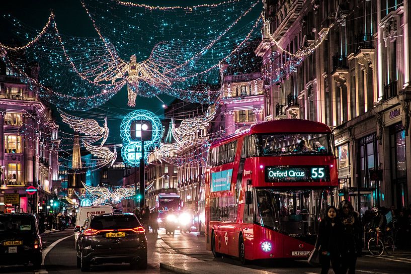 London von Hello Pompoyo