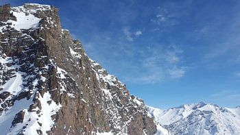 Montagnes enneigées