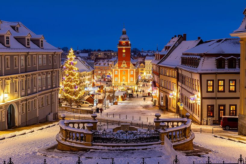 Gotha's main market square in winter by Roland Brack