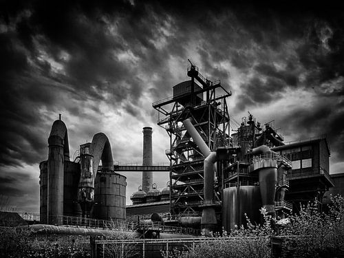 Steelworks (black and white)