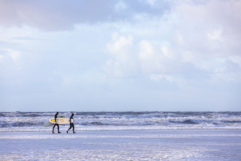 Surfer am Nordseestrand von Tilo Grellmann