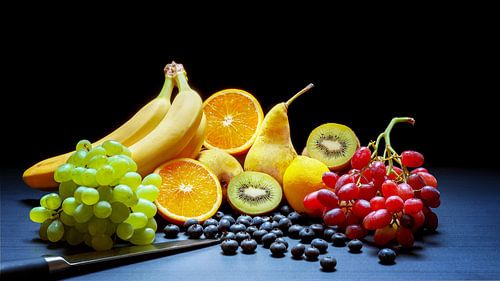 Various types of fruit