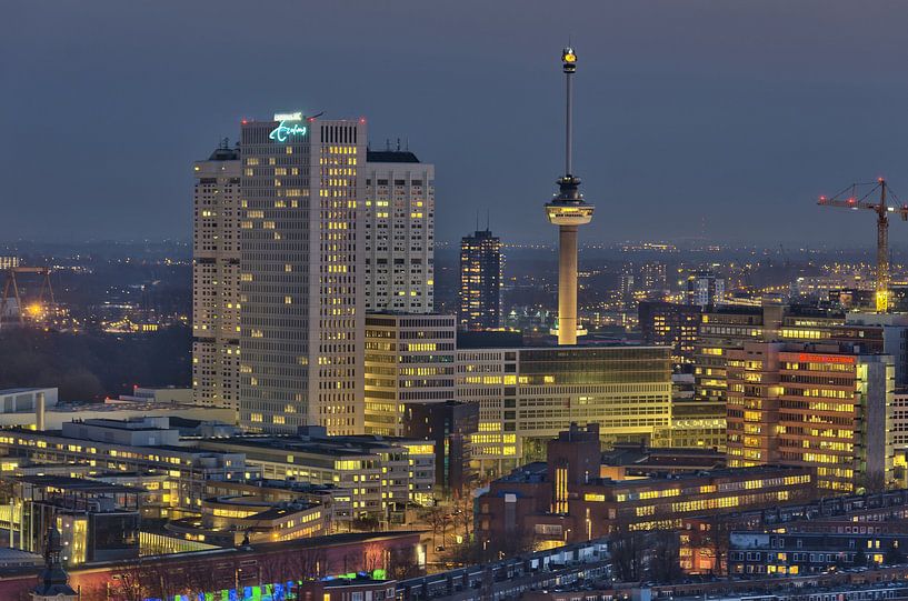 Euromast de Rotterdam par Bob de Bruin