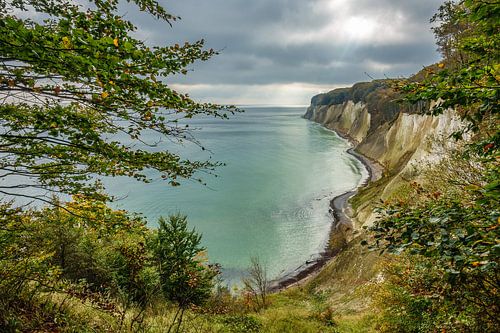 Die Ostseeküste auf der Insel Rügen im Herbst
