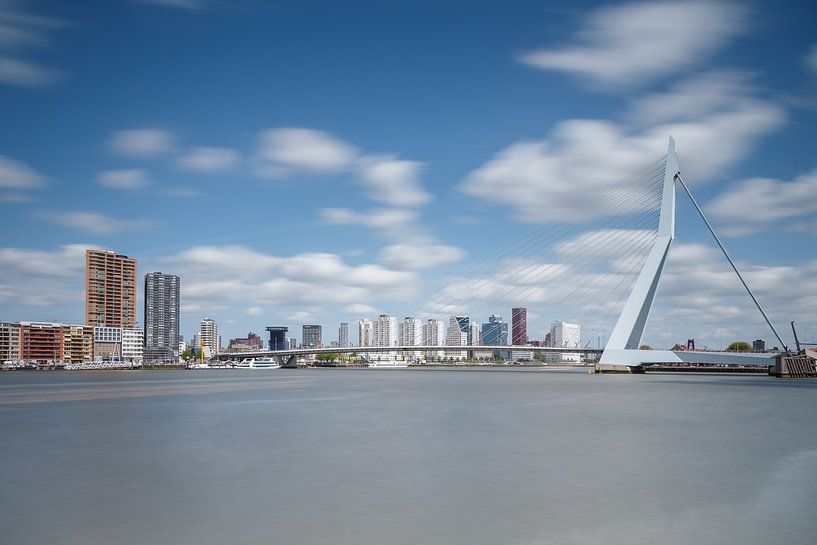 Erasmusbrug Rotterdam van Menno Schaefer