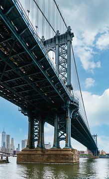 Onderkant van de Manhattan bridge van Ivo de Rooij