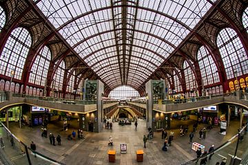 Centraal Station Antwerpen van Erik Bertels