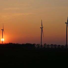 Windmills on Deil Wind Farm by Piet van Rijswijk