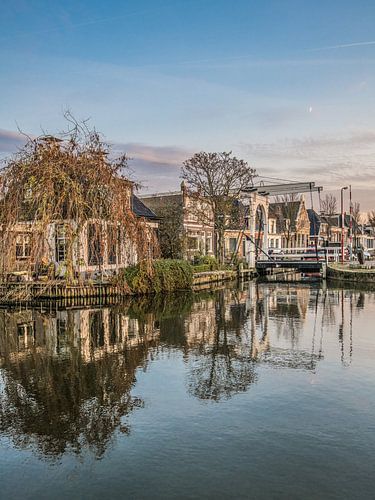 De oude binnenhaven van het Friese stadje Makkum