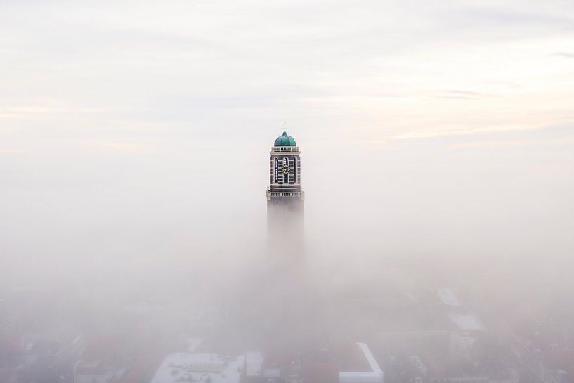 Zwolle dans le brouillard par Thomas Bartelds