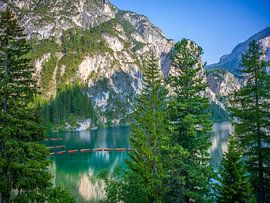 An idyllic mountain lake in the Dolomites by t.ART