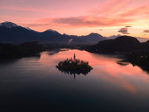 Zonsopkomst boven Lake Bled