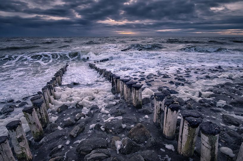 When waves rage by Sander Poppe