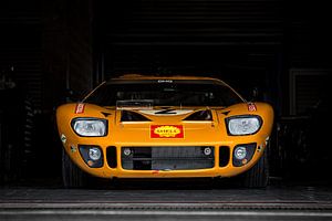Ford GT 40 - The Eyes of the Tiger by Gerlach Delissen