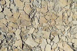 gebrochene Steinfragmente von Achim Prill