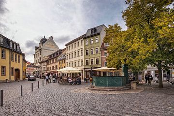 Place avec fontaine à Weimar sur Rob Boon