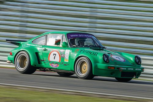 Porsche 911 race 