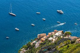 Blick von Ravello auf die Amalfiküste in Italien von Rico Ködder