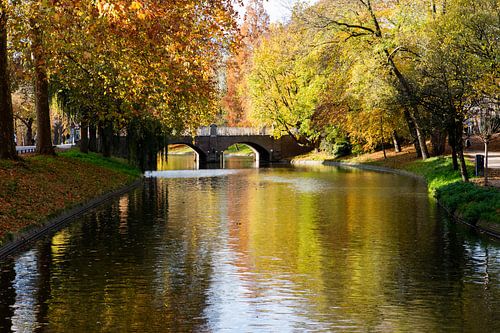 Abstederbrug in Utrecht in de herfst van 2025 (liggend)