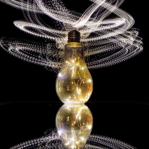Light bulb with LED experiment by Jeffrey Steenbergen