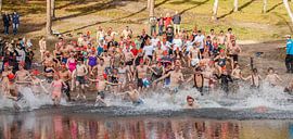 Nieuwjaarsduik Brunssum 2014 van John Kreukniet