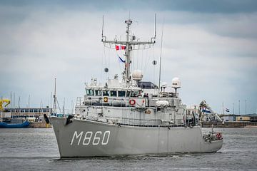 Zr.Ms. Schiedam van Bianca  Hinnen