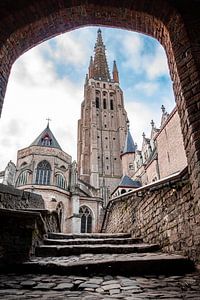 Blick durch die Bonifaciusbrücke, Brügge