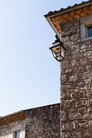 lanterne de la maison française en pierre.
