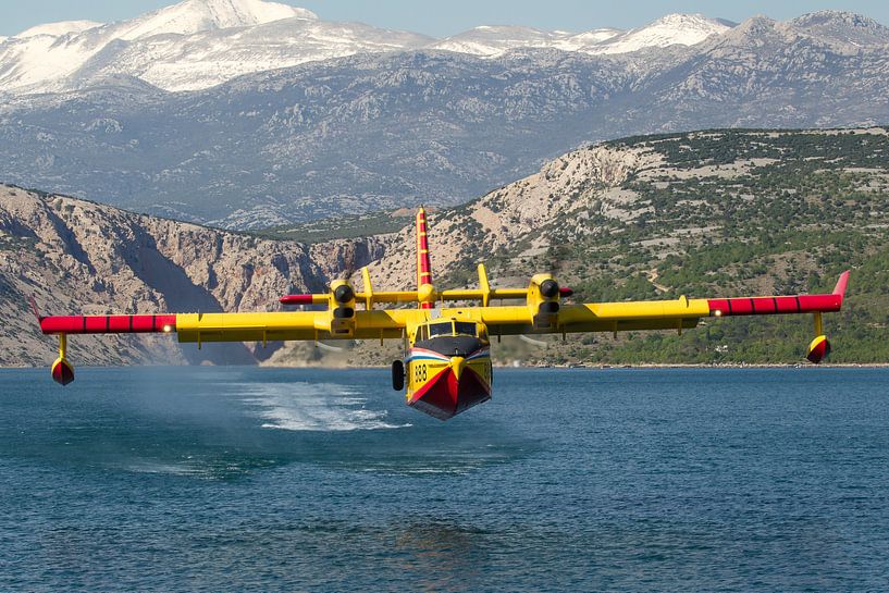 Kroatische Luchtmacht CL-415 Superscooper van Dirk Jan de Ridder - Ridder Aero Media