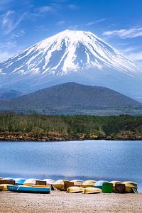 Malerischer Shoji-See mit beeindruckendem Fuji