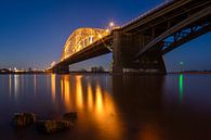Waalbrug in de nacht van Jeroen Lagerwerf thumbnail