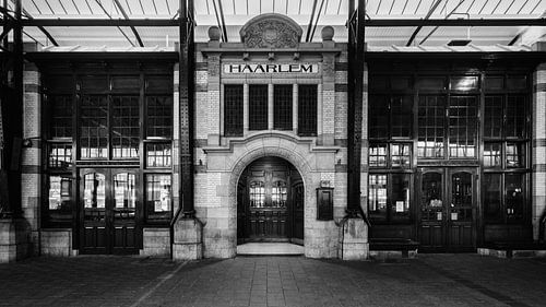 Haarlem: Bahnhofsrestaurant Eingang 2