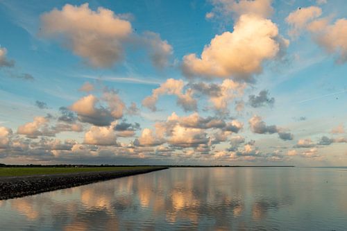Waddenzee bij avond
