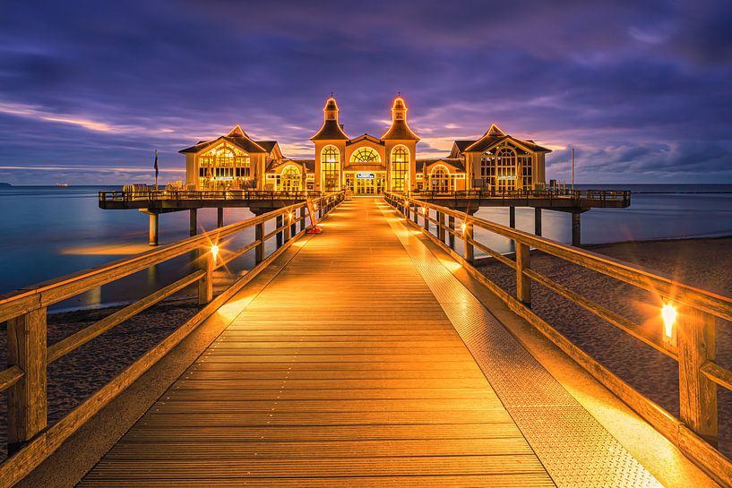 Sunrise Sellin Pier, Rügen, Deutschland von Henk Meijer Photography