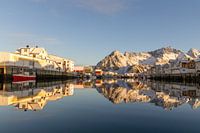 Ochtendzon op Henningsvaer