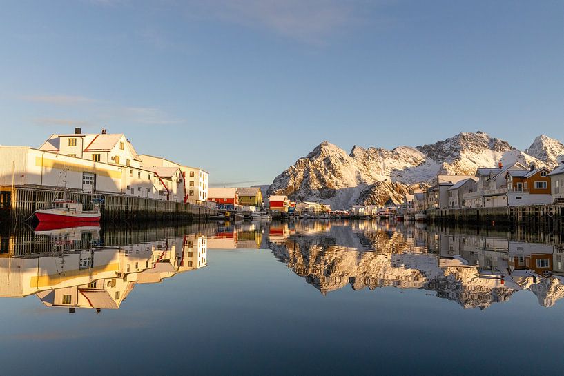Soleil matinal sur Henningsvaer par Danielle Kramer