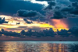 Sonnenuntergang, Wattenmeer, Moddergat. von Frank Slaghuis