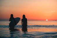 Surfen Domburg zonsondergang 2 van Andy Troy thumbnail
