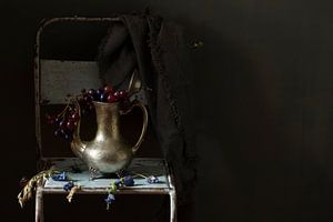 Stilleben 'Weintrauben im Krug