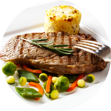 Gegrilde steak  met diverse groenten en aardappelgratin van Henny Brouwers