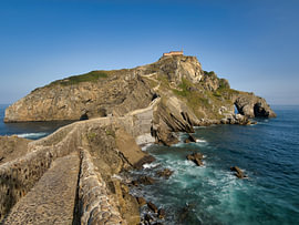Gaztelugatxeko in Spain – almost impossible to pronounce by Erik Jan Kaper