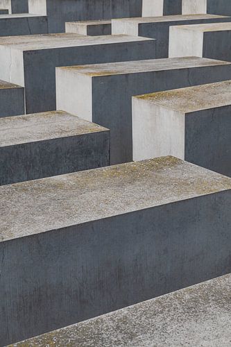 Betonblokken van het Holocaust monument