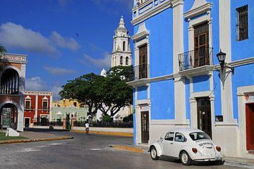 Street scene Campeche by Antwan Janssen