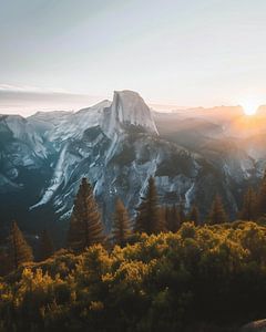 Herbstliche Pracht beim Sonnenaufgang
