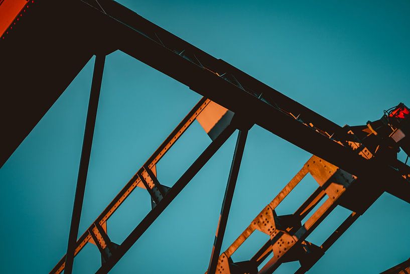 Rusty bridge by Roel Timmermans