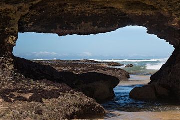 Nice view of the sea through a natural window at Kensington On Sea (South Africa) by Wolfgang Stollenwerk