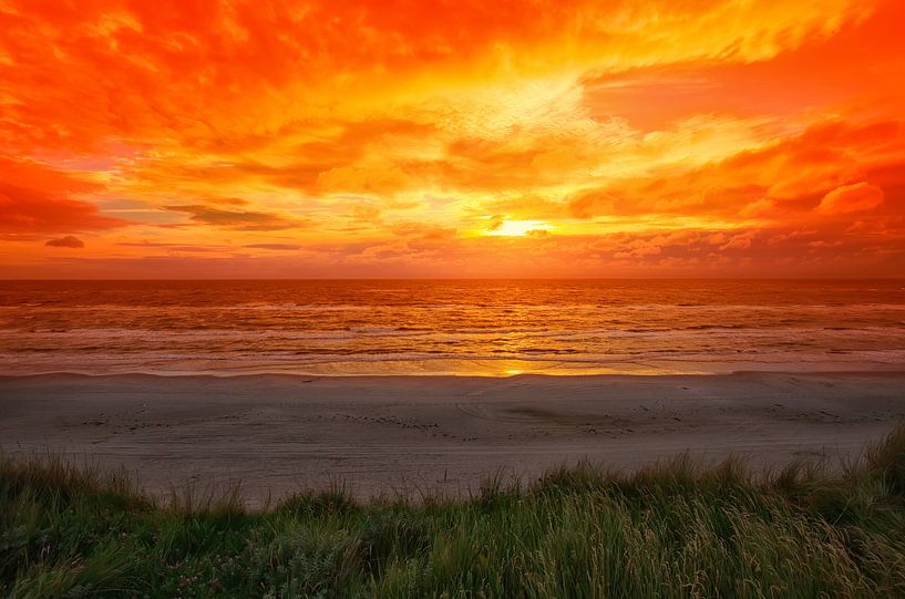 Sunset by Bo Valentino