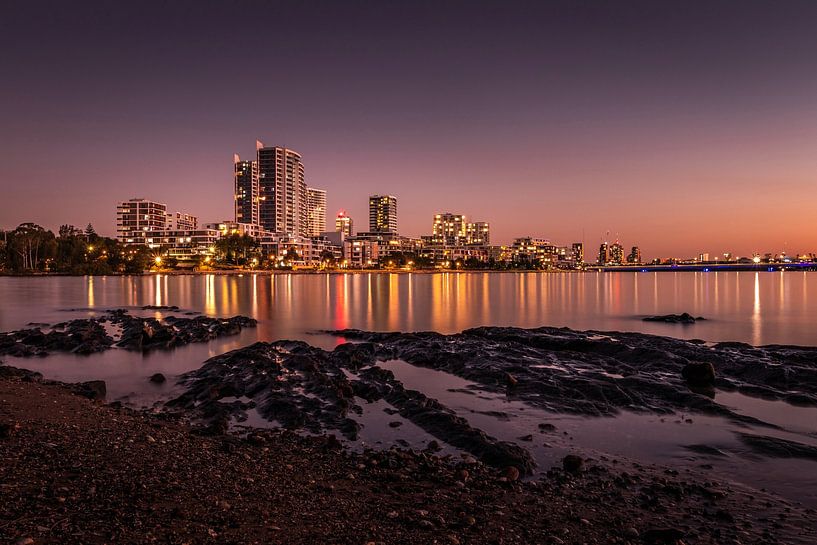 Sydney by Hello Pompoyo