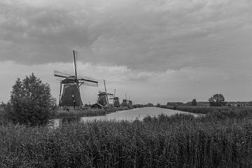 Kinderdijk, zwart wit van Patrick Verhoef